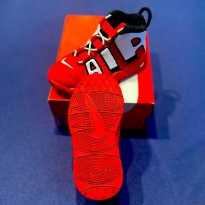 Nike Air MORE UPTEMPOS QS (TD), Size 9c